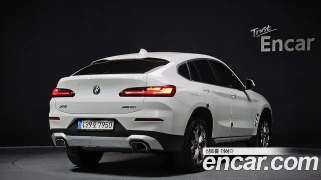 BMW X4 2023 — Photo 3/20