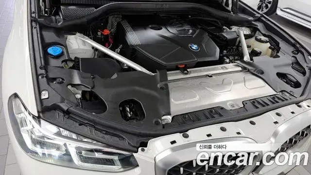 BMW X4 2023 — Photo 13/20