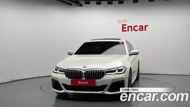 BMW 5 Series 2022 — Photo 13/20
