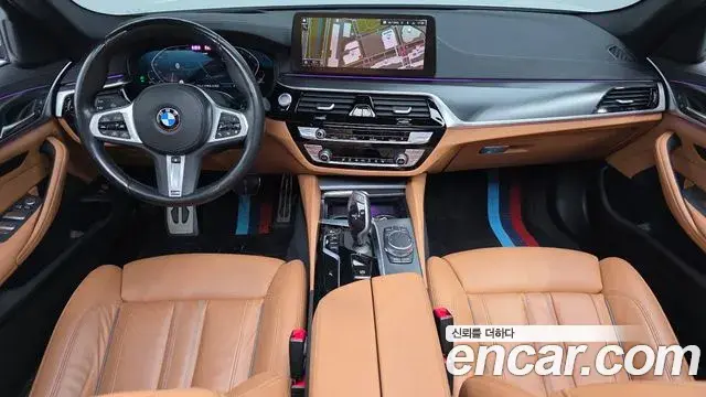 BMW 5 Series 2022 — Photo 9/20