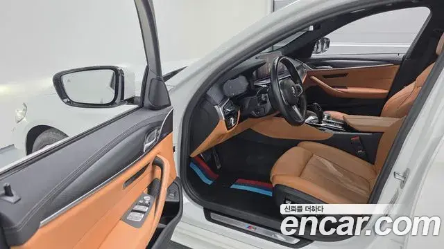 BMW 5 Series 2022 — Photo 6/20