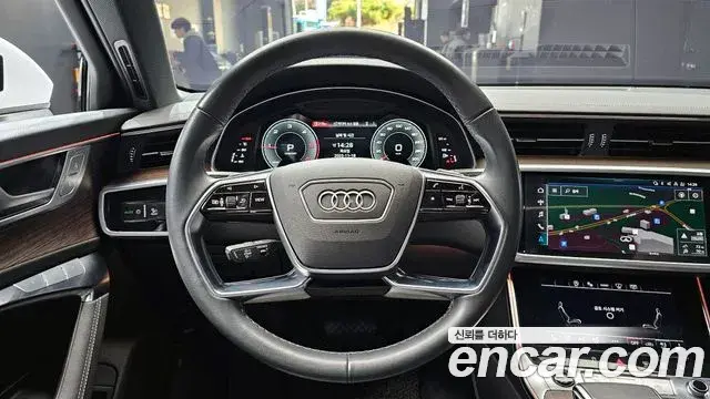 Audi A6 2022 — ფოტო 2/20