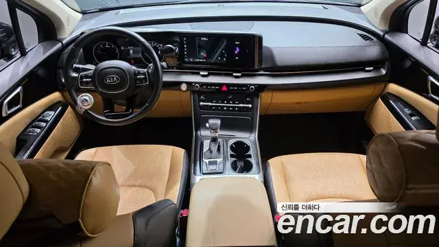 Kia Carnival 2021 — Фото 7/20