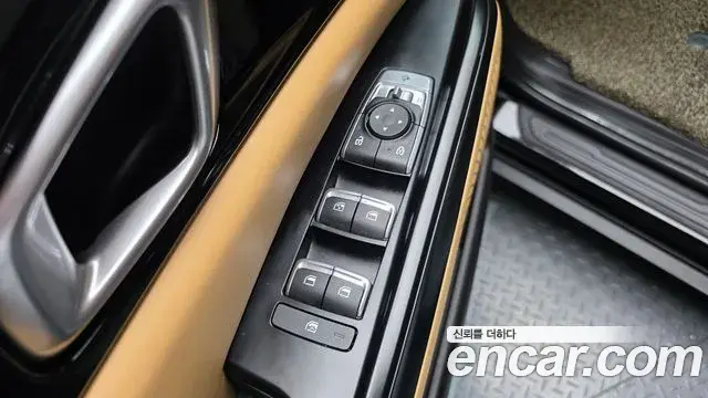 Kia Carnival 2021 — Фото 14/20