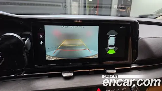 Kia Carnival 2021 — Фото 17/20