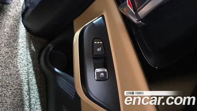Kia Carnival 2021 — Фото 20/20