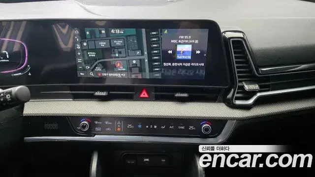 Kia Sportage 2022 — ფოტო 16/20