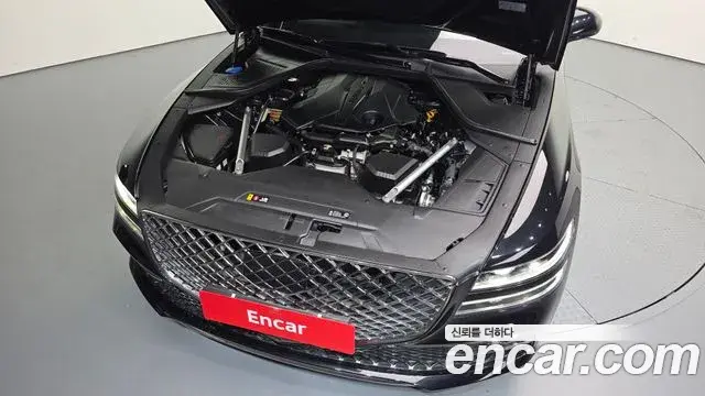Genesis G80 2022 — ფოტო 14/20