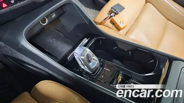 Volvo XC40 2021 — Şəkil 12/20