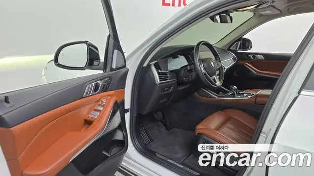 BMW X7 2022 — Şəkil 10/20