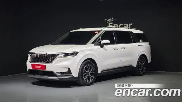 Kia Carnival 2022 — ფოტო 11/20