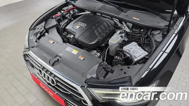 Audi A6 2021 — ფოტო 19/20