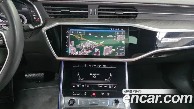 Audi A6 2021 — ფოტო 15/20