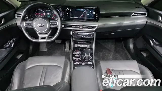 Kia K5 2020 — ფოტო 13/20