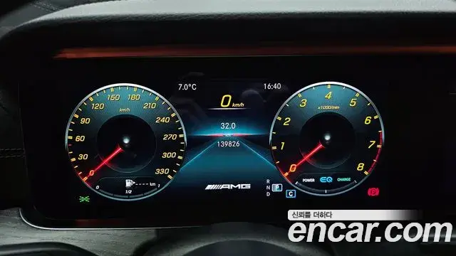Mercedes-Benz E-Class 2021 — Фото 8/20