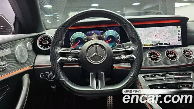 Mercedes-Benz E-Class 2021 — Фото 13/20