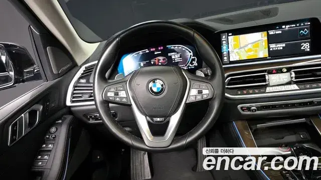 BMW X5 2021 — Photo 10/20