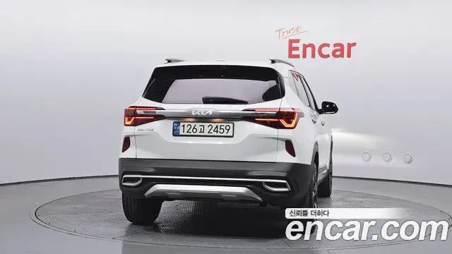 Kia Seltos 2021 — ფოტო 20/20