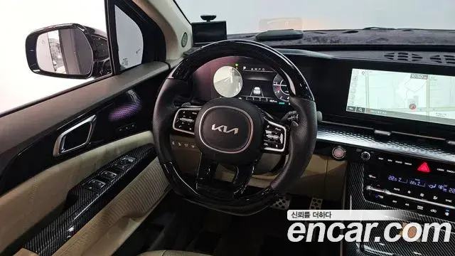 Kia Carnival 2021 — Şəkil 18/20