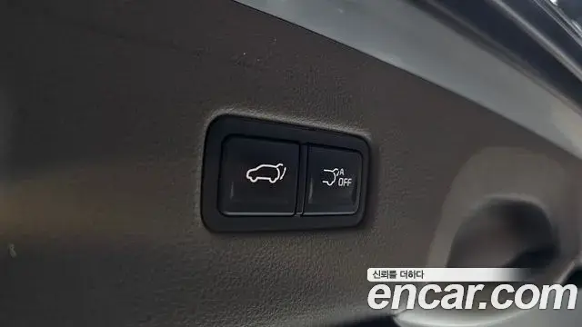 Kia Carnival 2021 — Şəkil 19/20