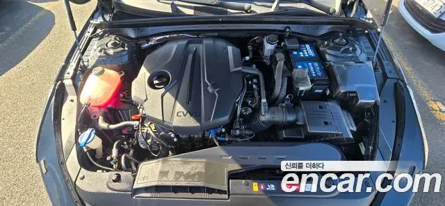 Kia K5 2020 — Photo 8/20