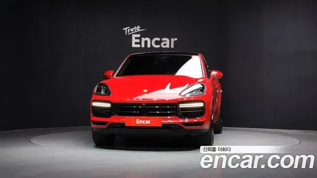 Porsche Cayenne 2020 — Фото 3/20