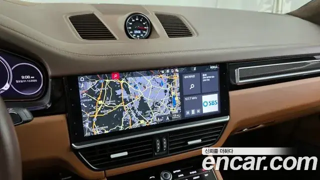 Porsche Cayenne 2020 — Фото 14/20