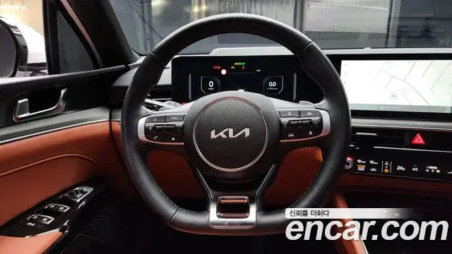 Kia K5 2024 — Şəkil 11/20