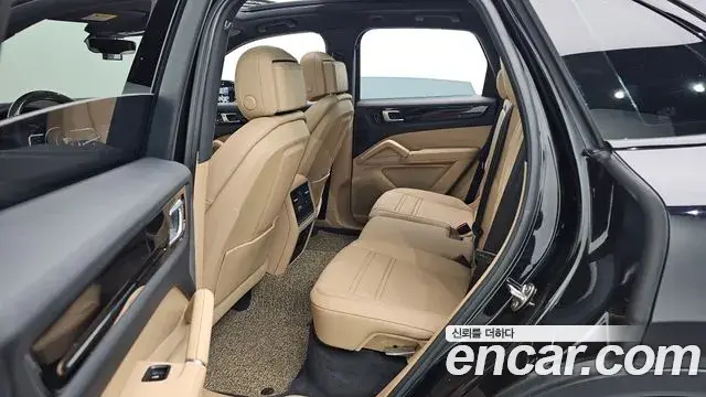 Porsche Cayenne 2019 — Фото 12/20