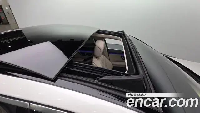 Mercedes-Benz S-Class 2023 — Şəkil 10/20