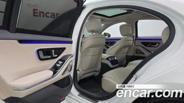 Mercedes-Benz S-Class 2023 — Şəkil 9/20