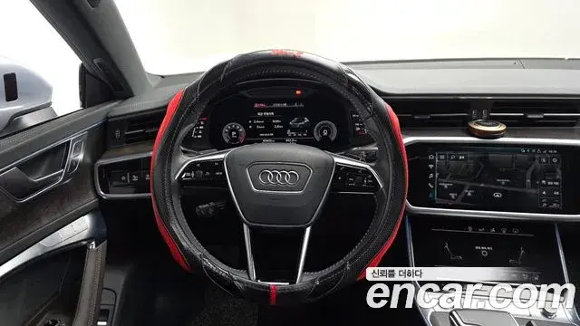 Audi A7 2020 — ფოტო 7/20