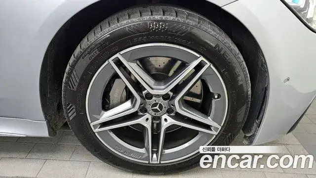 Mercedes-Benz S-Class 2022 — Photo 20/20