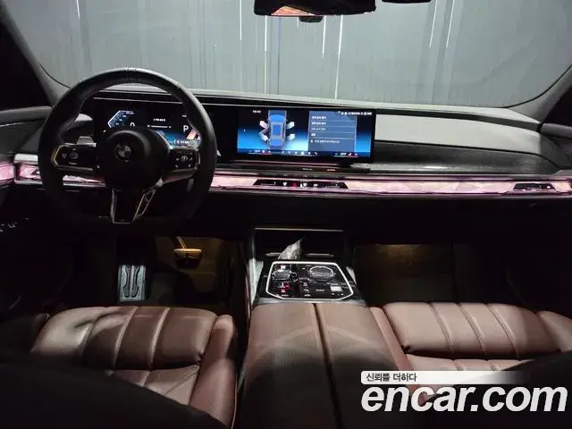 BMW 7 Series 2024 — ფოტო 3/20