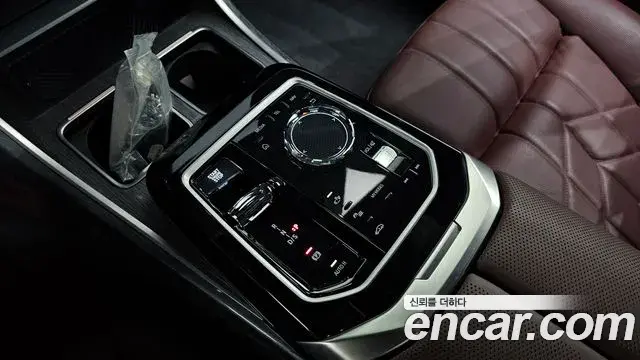 BMW 7 Series 2024 — ფოტო 4/20