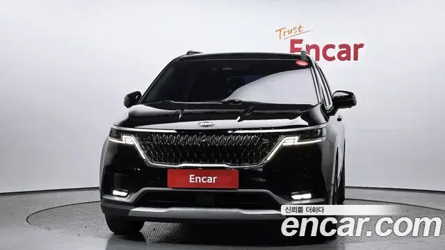 Kia Carnival 2020 — ფოტო 10/20