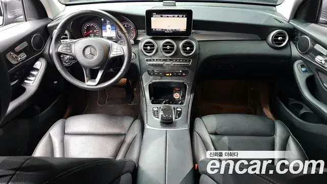Mercedes-Benz GLC-Class 2019 — ფოტო 6/20