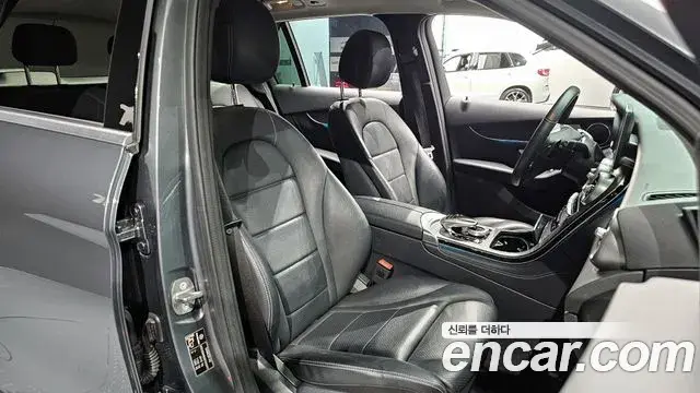 Mercedes-Benz GLC-Class 2019 — ფოტო 19/20