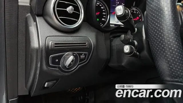 Mercedes-Benz GLC-Class 2019 — ფოტო 3/20