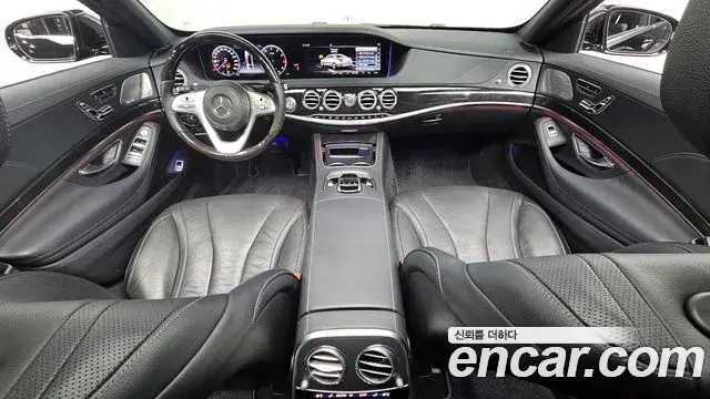 Mercedes-Benz S-Class 2019 — Photo 15/20