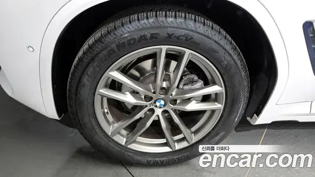 BMW X3 2021 — ფოტო 6/20
