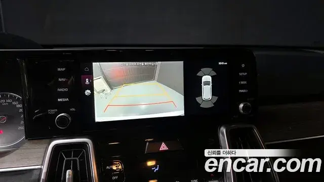 Kia Sorento 2020 — Фото 17/20
