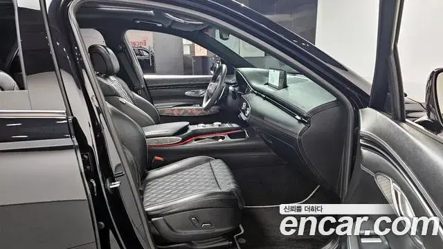 Genesis GV70 2022 — ფოტო 10/20