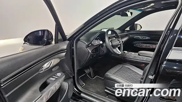 Genesis GV70 2022 — ფოტო 6/20
