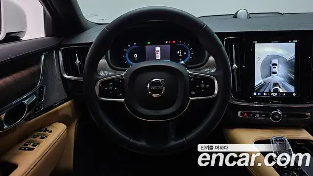 Volvo S90 2022 — Фото 13/20