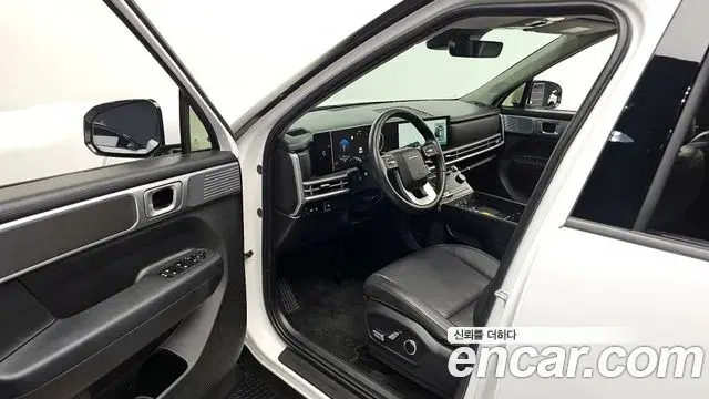 Hyundai Santa Fe 2023 — ფოტო 19/20