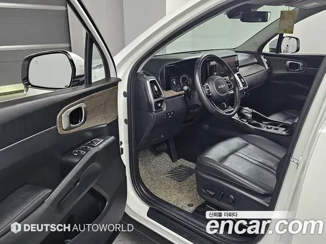 Kia Sorento 2022 — Photo 13/20