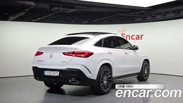 Mercedes-Benz GLE-Class 2022 — Şəkil 5/20