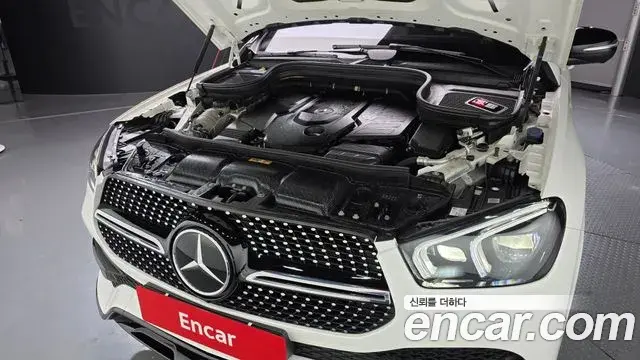 Mercedes-Benz GLE-Class 2022 — Şəkil 6/20