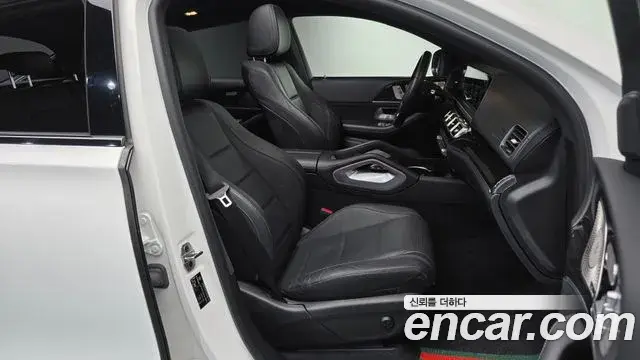 Mercedes-Benz GLE-Class 2022 — Şəkil 13/20
